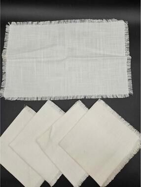 New Vintage Linen-Look Fringed Napkin & Runner Set (5 Pcs) Farmhouse Table Decor
